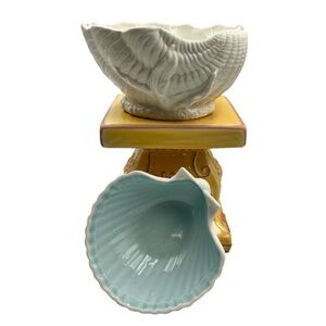 Style Eyes by Baum Bros Seashell Collection 
Clam & Unbranded Cockleshell Bowl